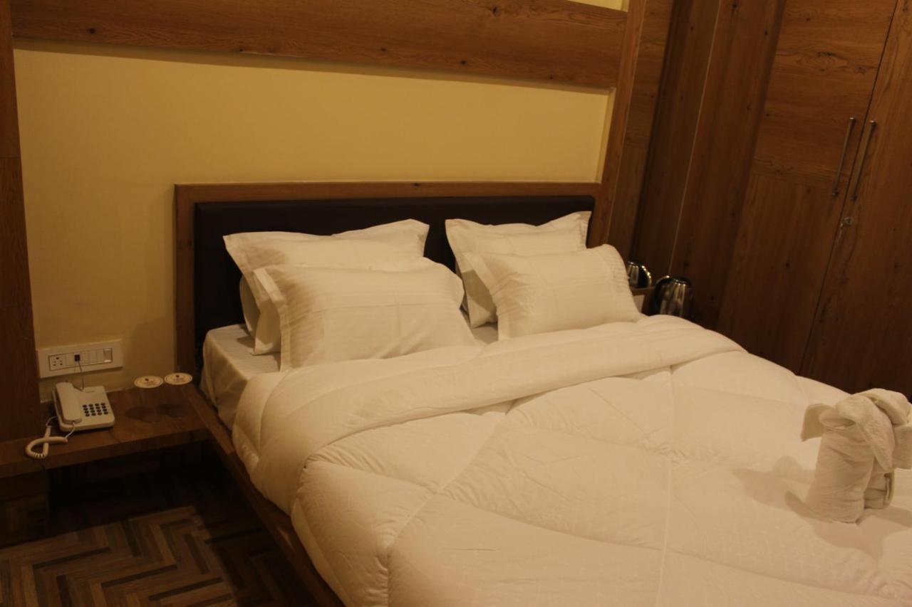 Hotel Oak Namchi Экстерьер фото